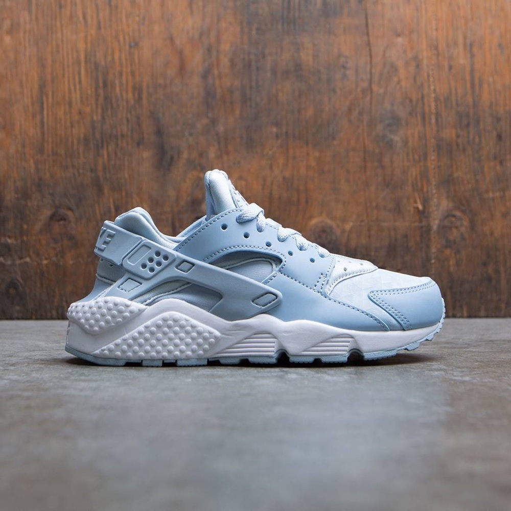 Nike Huraches